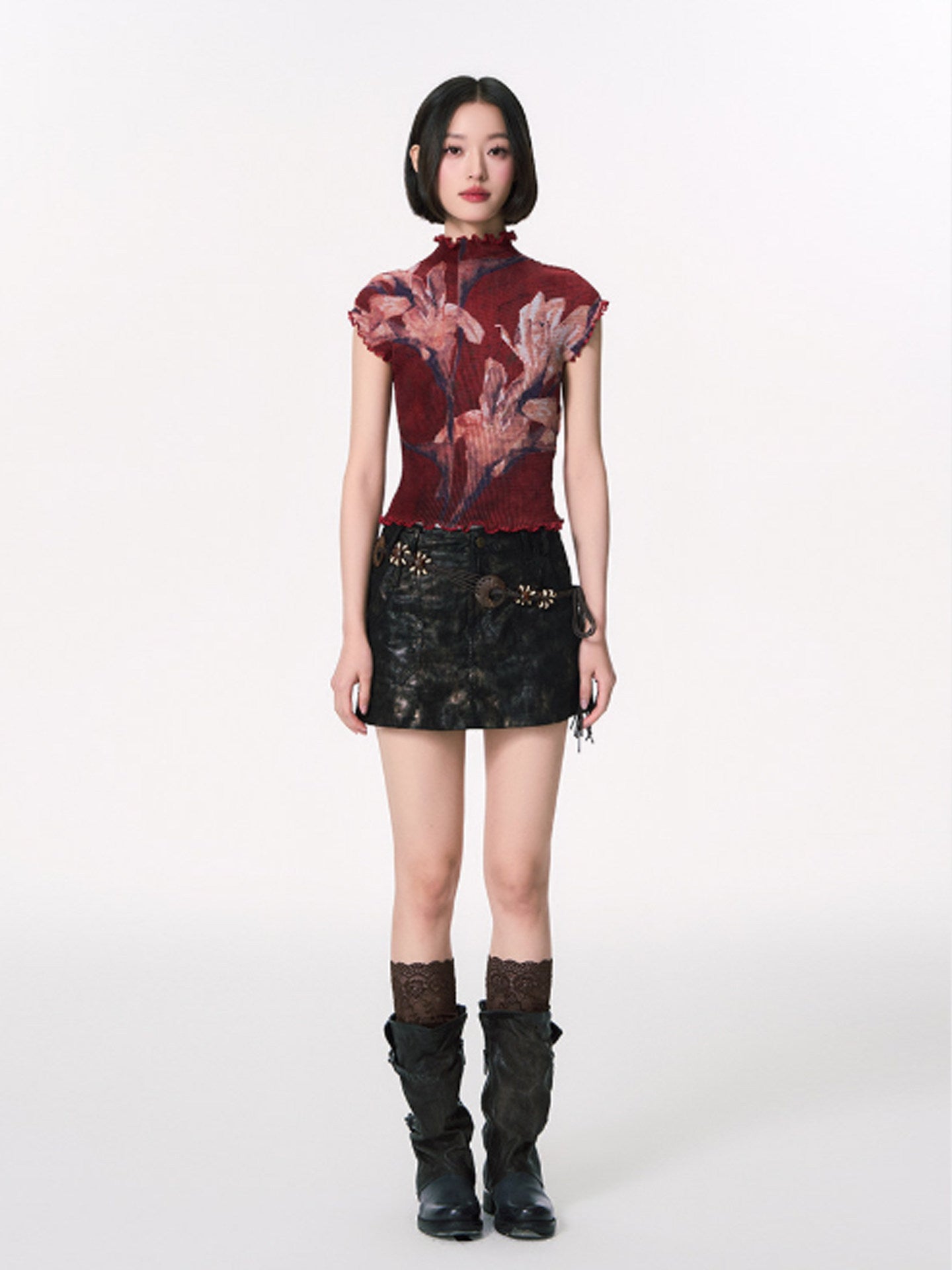 Floral Pleated High-Neck Short Sleeve Top