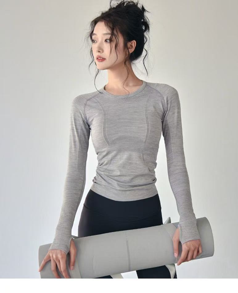 Seamless Long Sleeve Fitness Top