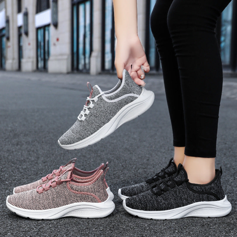 women sports shoes
